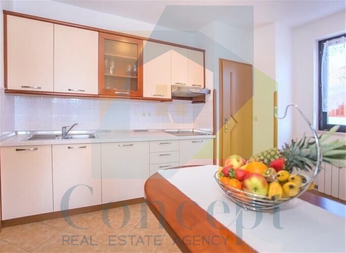 Poreč, Luksuzna lokacija, Apartmanska hiša 750 m od morja