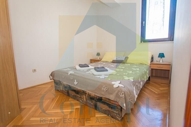 Poreč, Luksuzna lokacija, Apartmanska hiša 750 m od morja