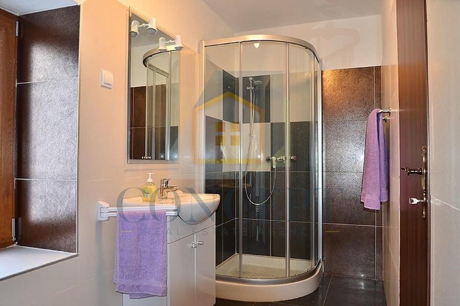 Motovun, okolica, prekrasta avtohtona vila s bazenom in čudovitim pogledom, 28 km od morja