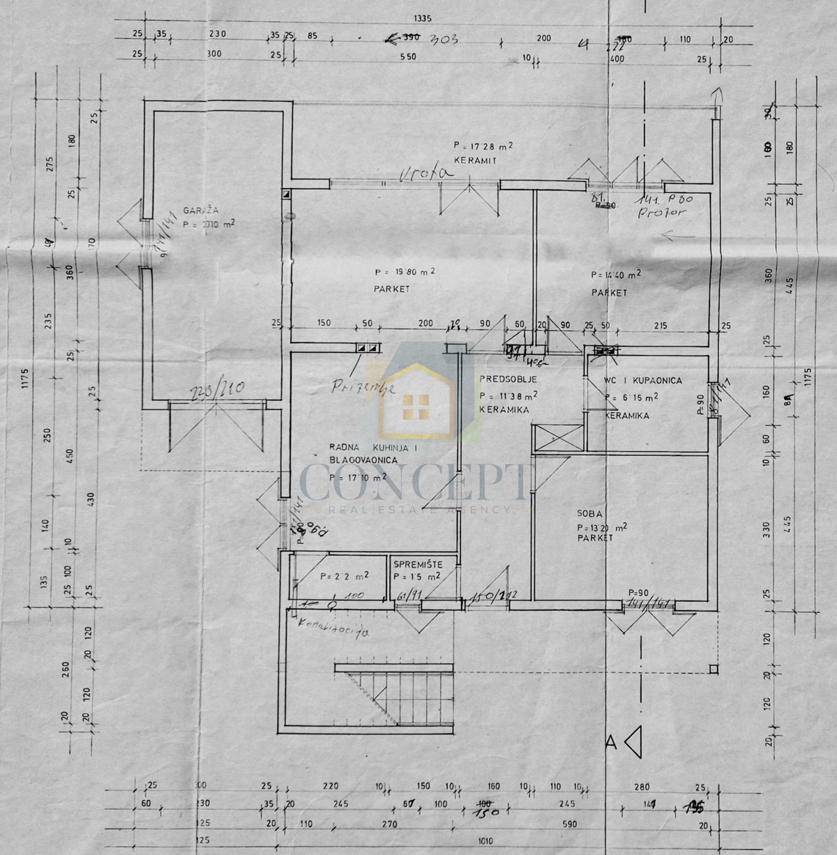 Poreč, Funtana, Prostorna hiša z veliko parcelo, 400 m od morja