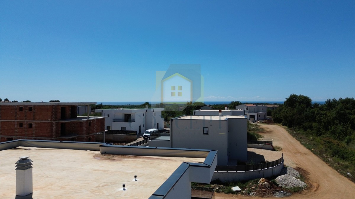 Tar, Poreč - EKSKLUZIVNA PONUDA - Luksuzno stanovanje v 3. nadstropju, 3 km od morja