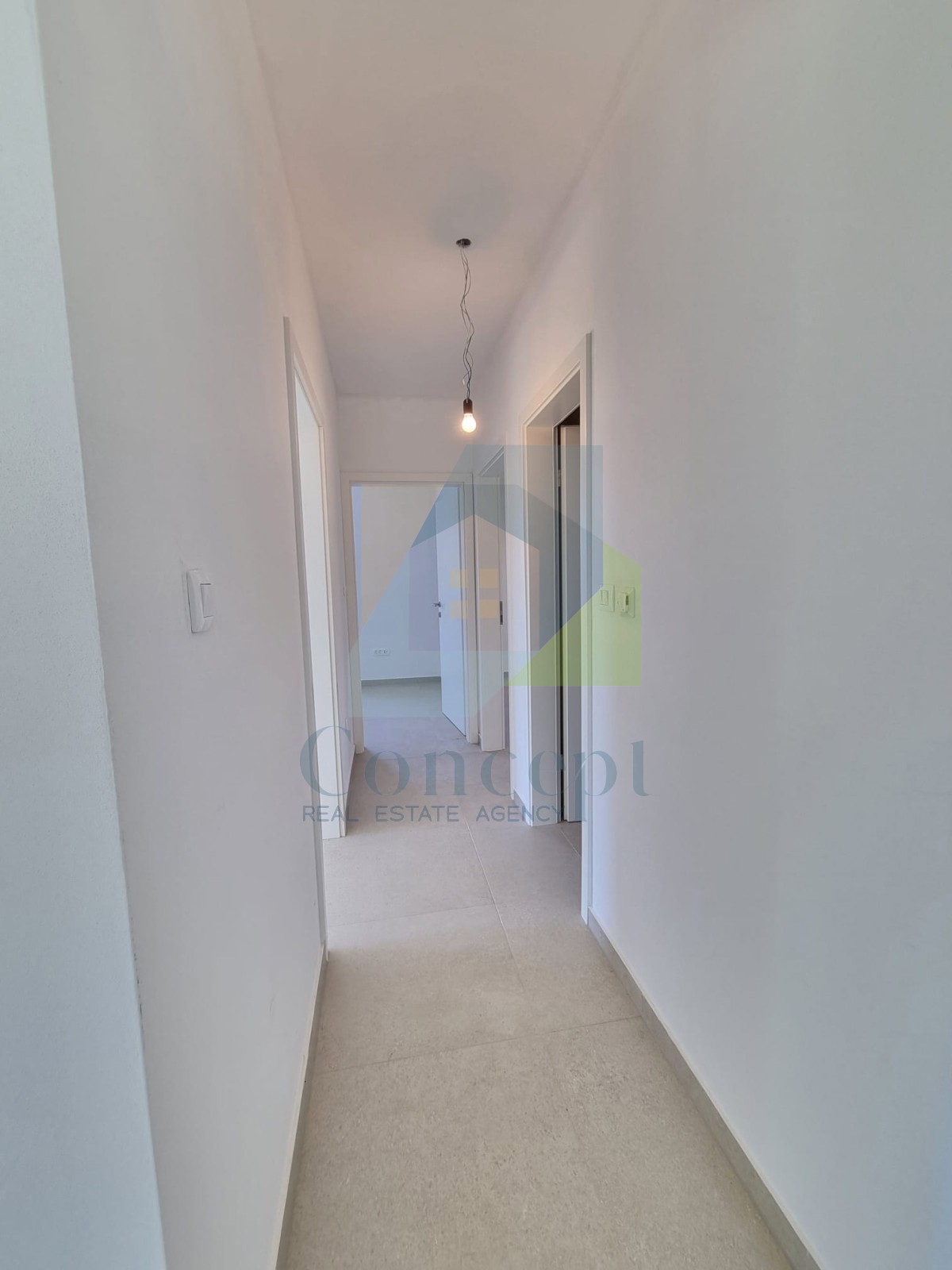 Poreč, okolica, Stan v pritličju s 3 spalnicami in vrtom, 1 km od morja