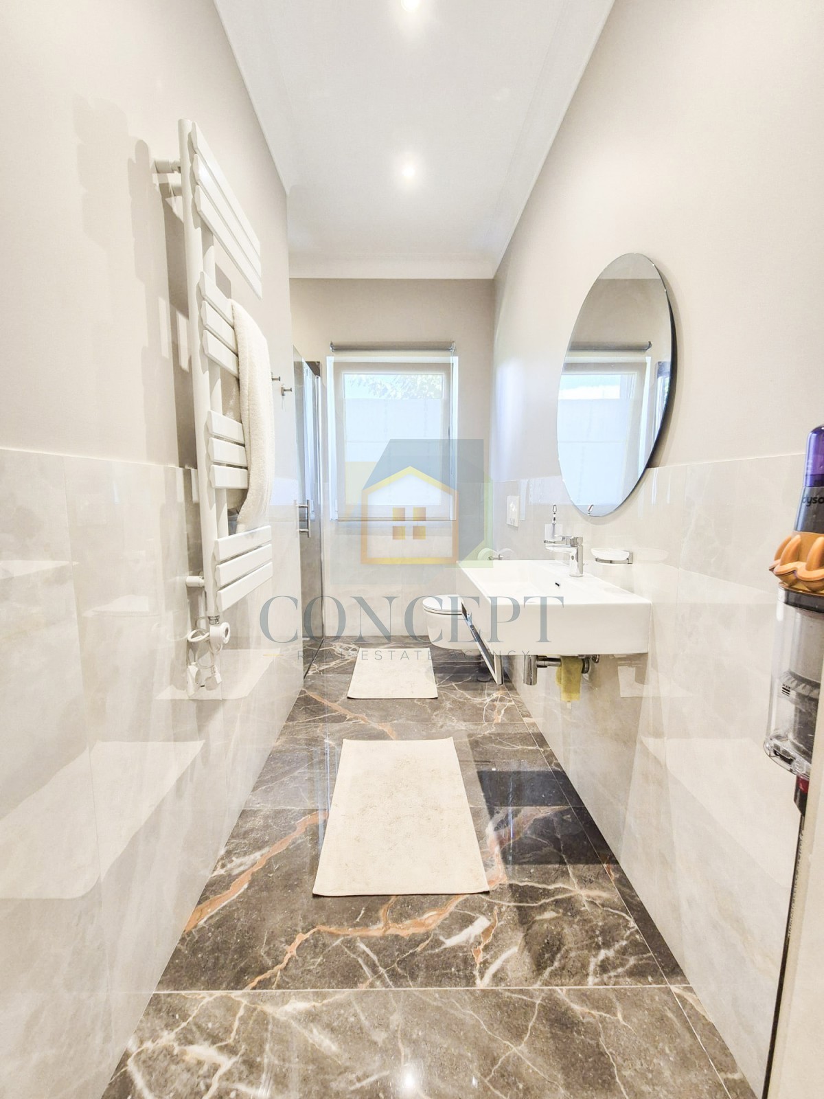 Poreč, okolica, Luksuzna dvojna hiša s bazenom na mirni lokaciji, 5 km od morja