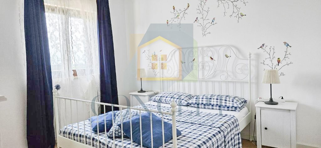 Poreč, okolica, Hiša v nizu s skupnim bazenom, 12 km od morja