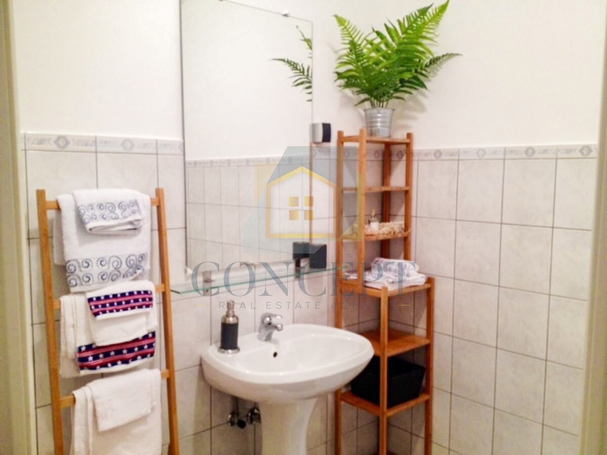 Poreč, okolica, Hiša v nizu s skupnim bazenom, 12 km od morja