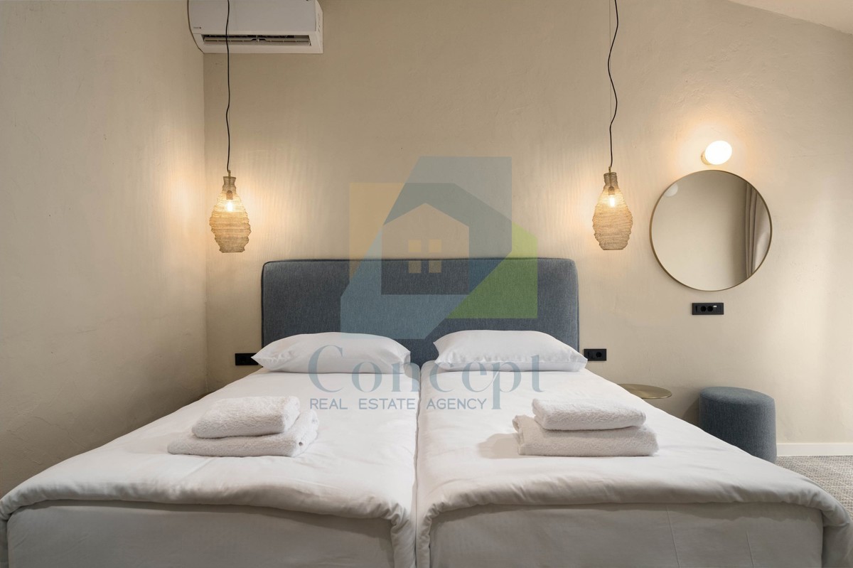 Poreč, okolica, butični hotel s restoranom i vsebino