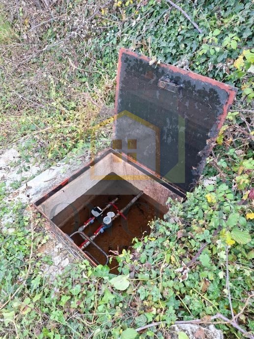 Poreč, Vižinada, okolica, Gradbena zemljišča z gradbenim dovoljenjem, 17 km od morja