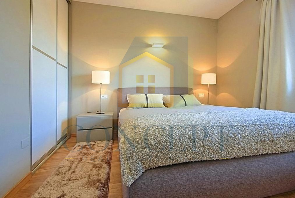 Poreč, okolica, Šarmantna vila s bazenom na odlični lokaciji, 10 km od morja