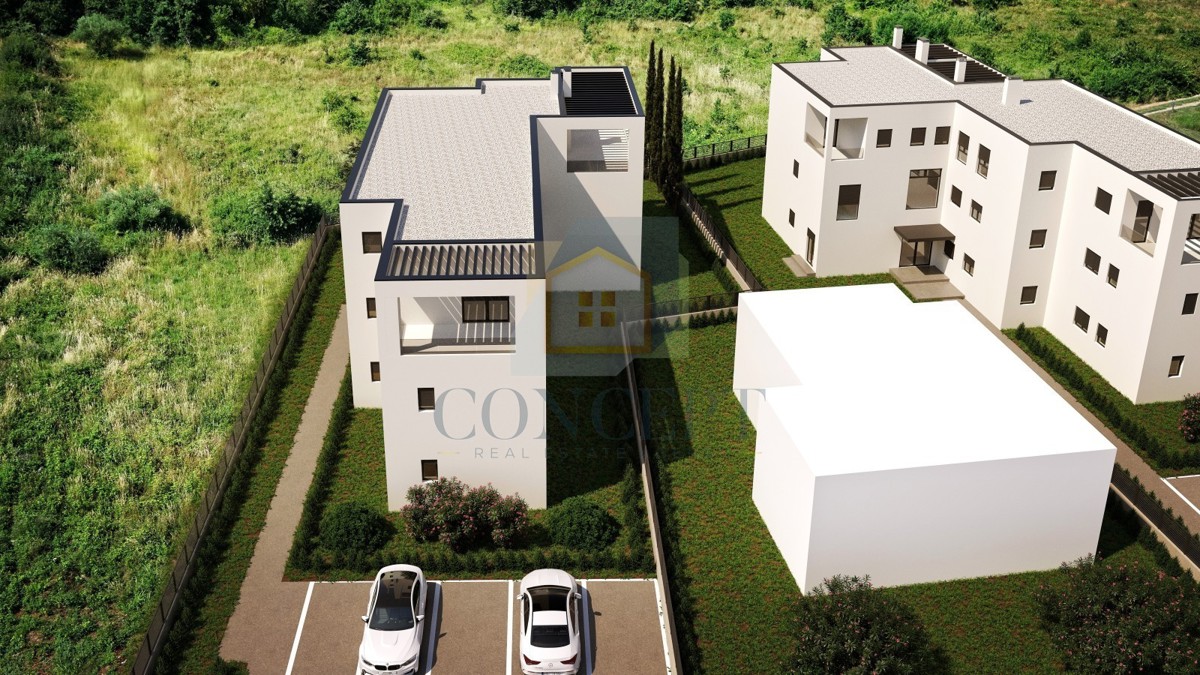 Poreč, uža okolica, Stan na prvem nadstropju novogradnje, 900 m od morja