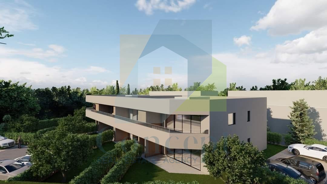 Poreč, okolica, Stan na 1. nadstropju s 3 spalnice, 3 km od morja