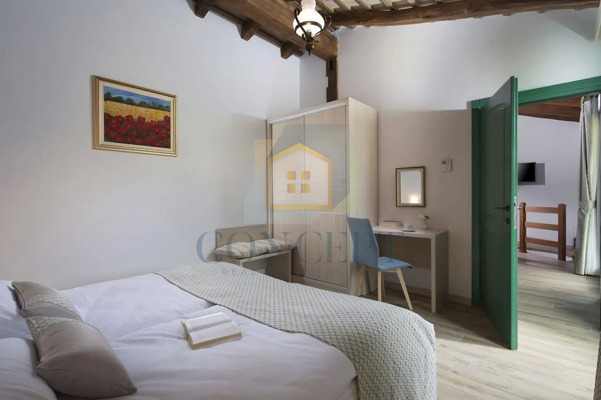 Pazin, Motovun, okolica, turistični resort, penzion, hiše in kamp na 33.000 m2