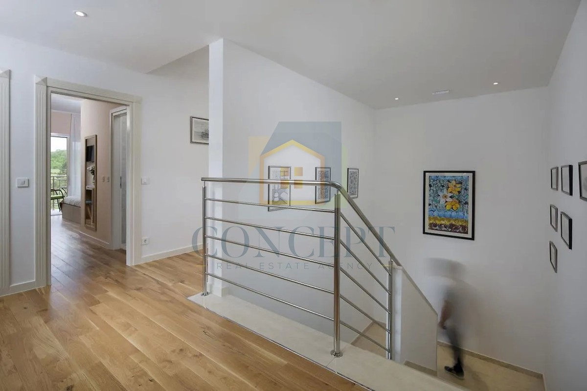 Pazin, Motovun, okolica, turistični resort, penzion, hiše in kamp na 33.000 m2