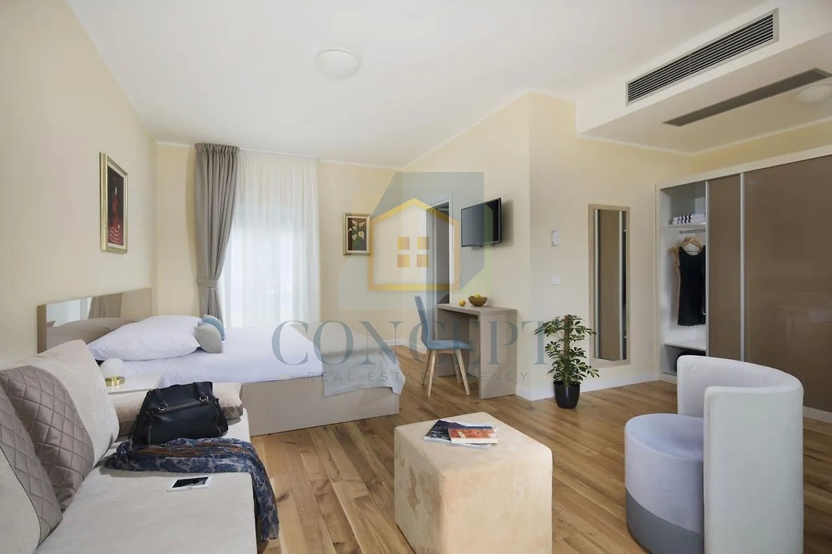 Pazin, Motovun, okolica, turistični resort, penzion, hiše in kamp na 33.000 m2