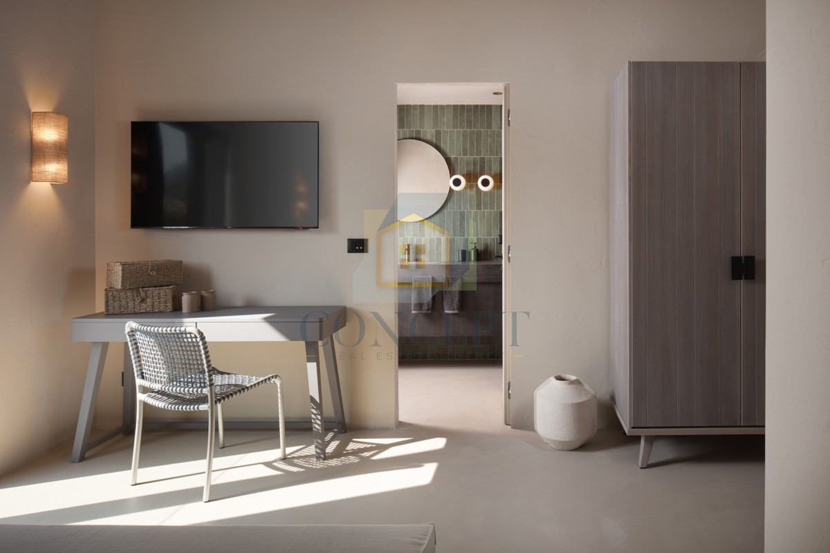 Poreč, Vrsar, okolica, Samostoječa luksuzna vila na mirni lokaciji, 10 km od morja