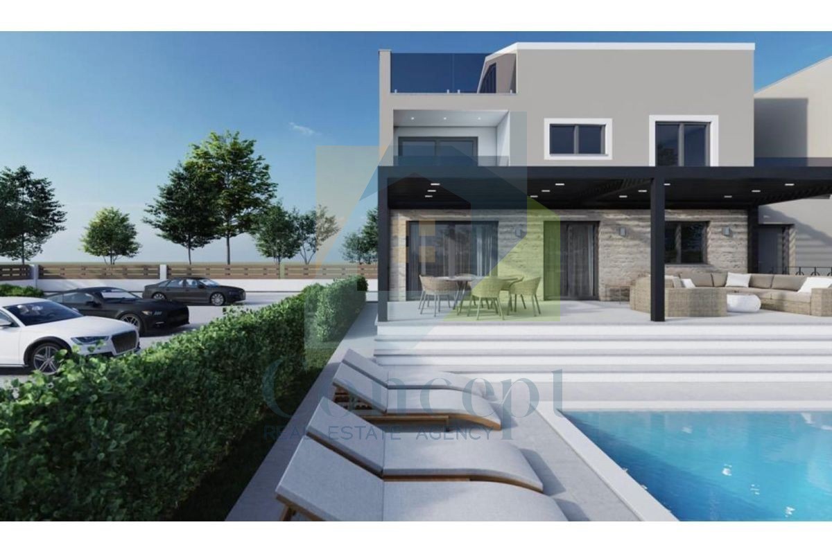 Poreč, okolica, Hiša na koncu niza s bazenom na mirni lokaciji 11 km od morja