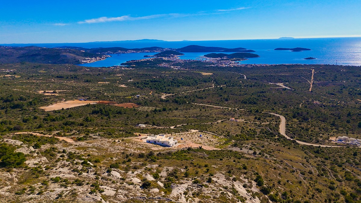 Gradbeno zemljišče, Primošten, 5260 m2