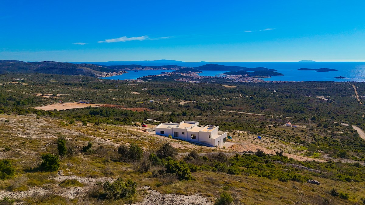 Gradbeno zemljišče, Primošten, 5260 m2