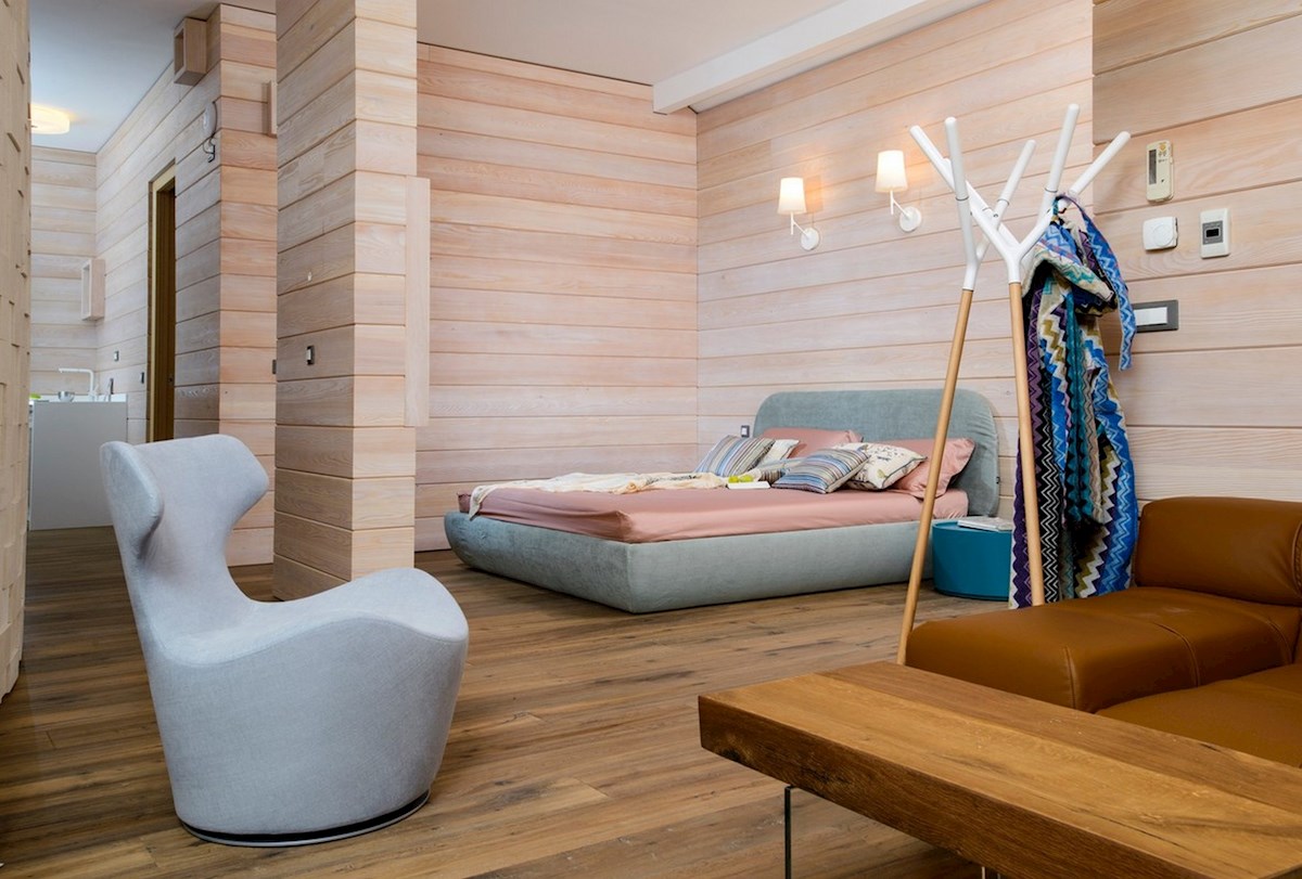 Luksuzna vila ob morju z bazenom in mediteranskim vrtom