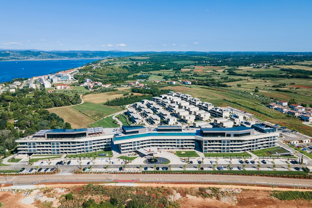 Ekskluzivne moderne vile s 5 zvezdicami - Petram Resort & Residences