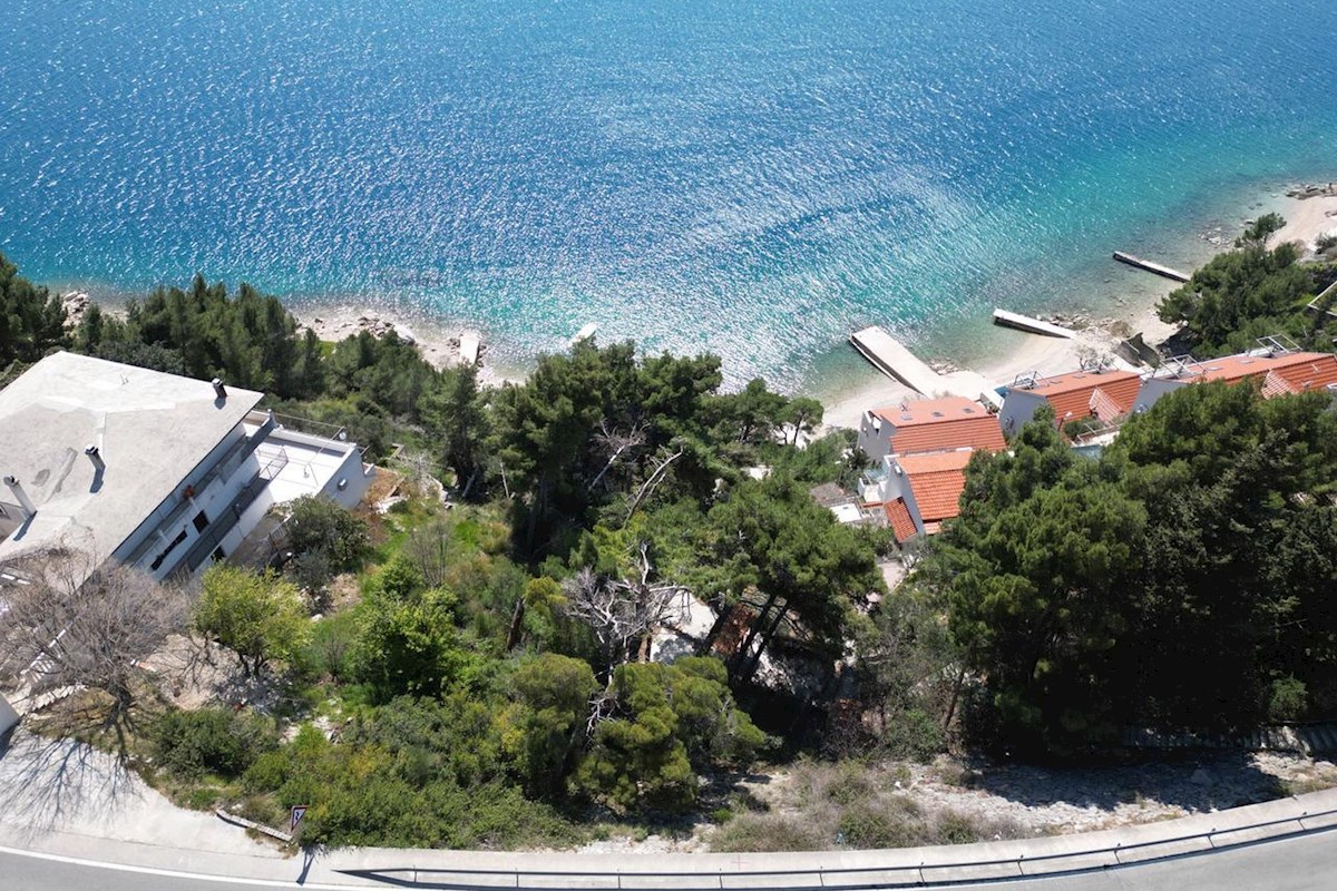 Gradbeno zemljišče ob morju