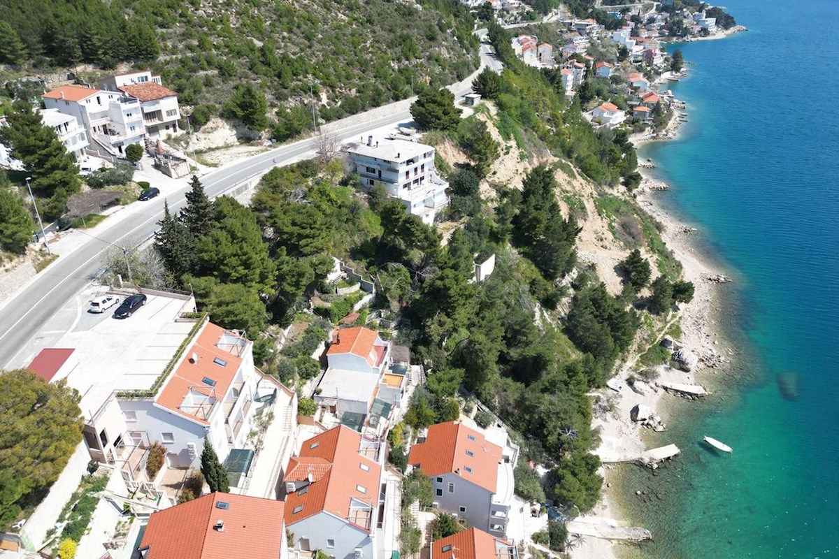 Gradbeno zemljišče ob morju