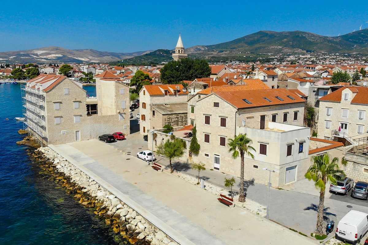 Castelmare Residence - zgodovinska nepremičnina ob morju za prenovo