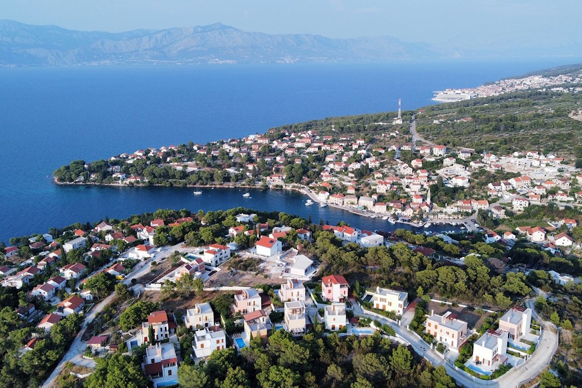 Azure Bay Residence - Moderne sredozemske vile z bazeni na otoku Braču