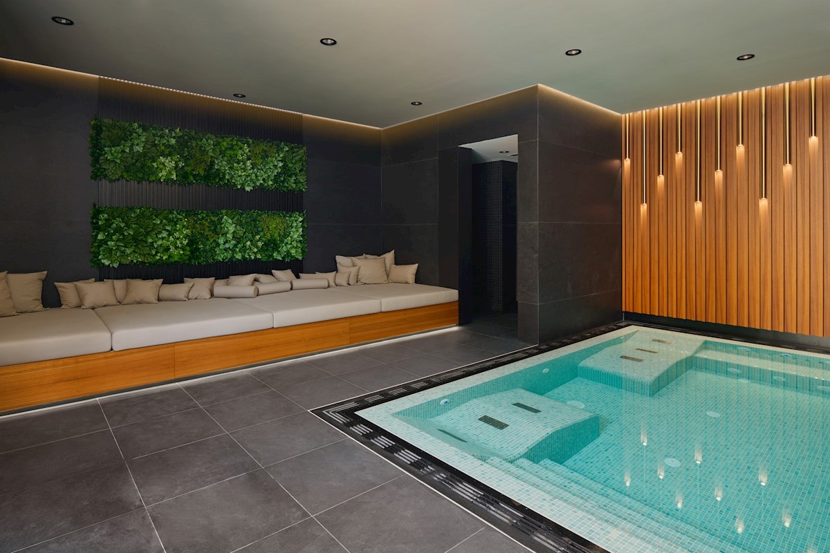 Ekskluzivna obalna oaza na Jadranu