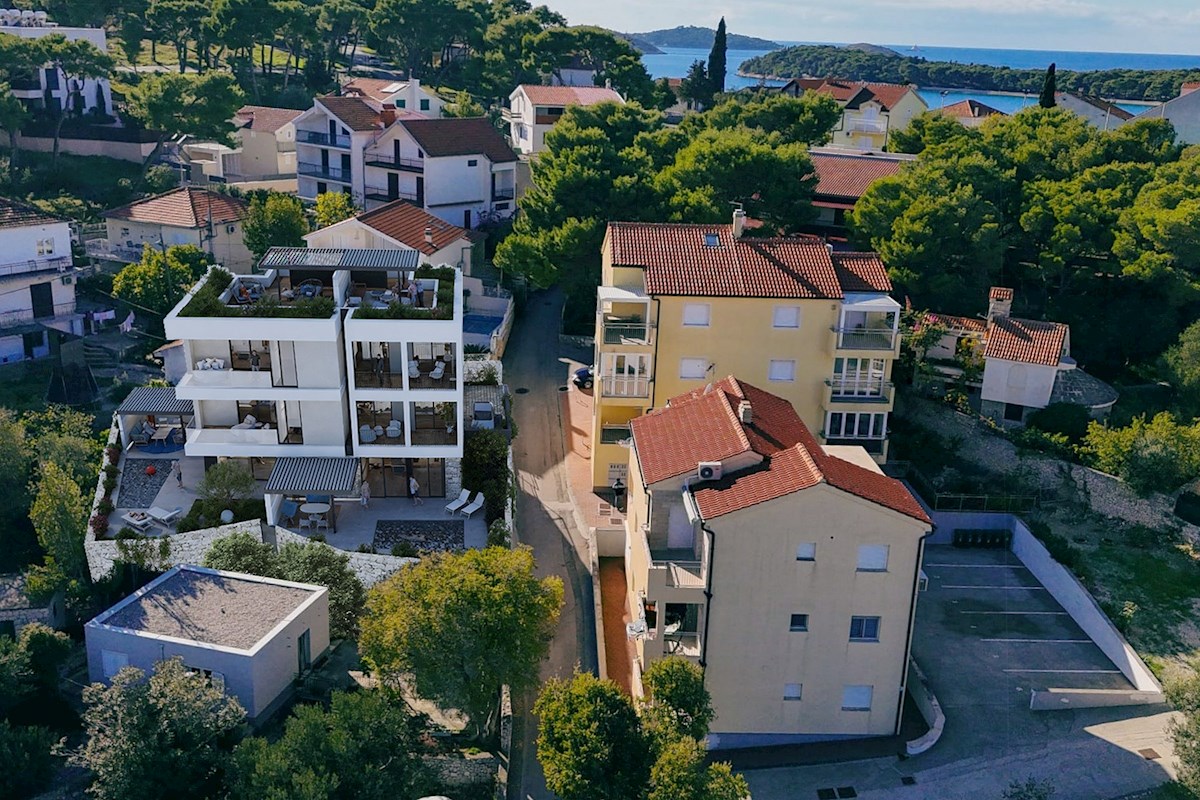 Projekt ob morju v Rogoznici