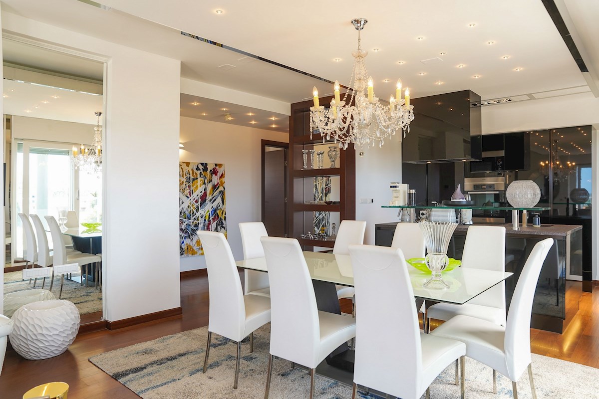 Penthouse Skyline, Split, 215 m2
