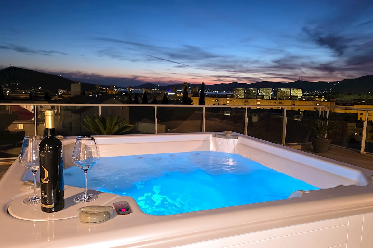 Penthouse Skyline, Split, 215 m2