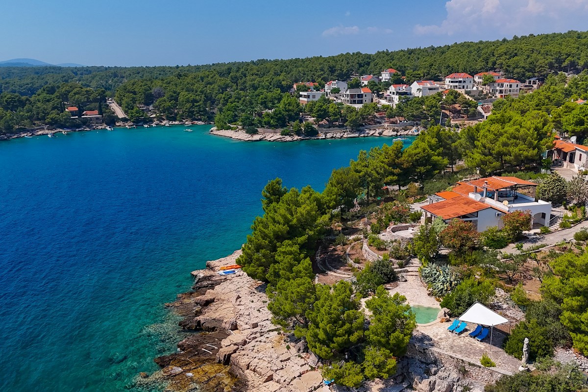 Edinstveno, pristno in luksuzno zatočišče ob morju na Braču