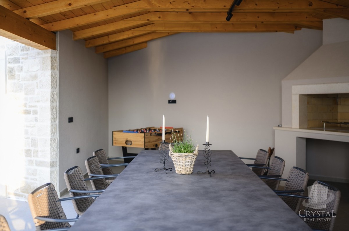 Razkošna oaza miru – Villa Madora