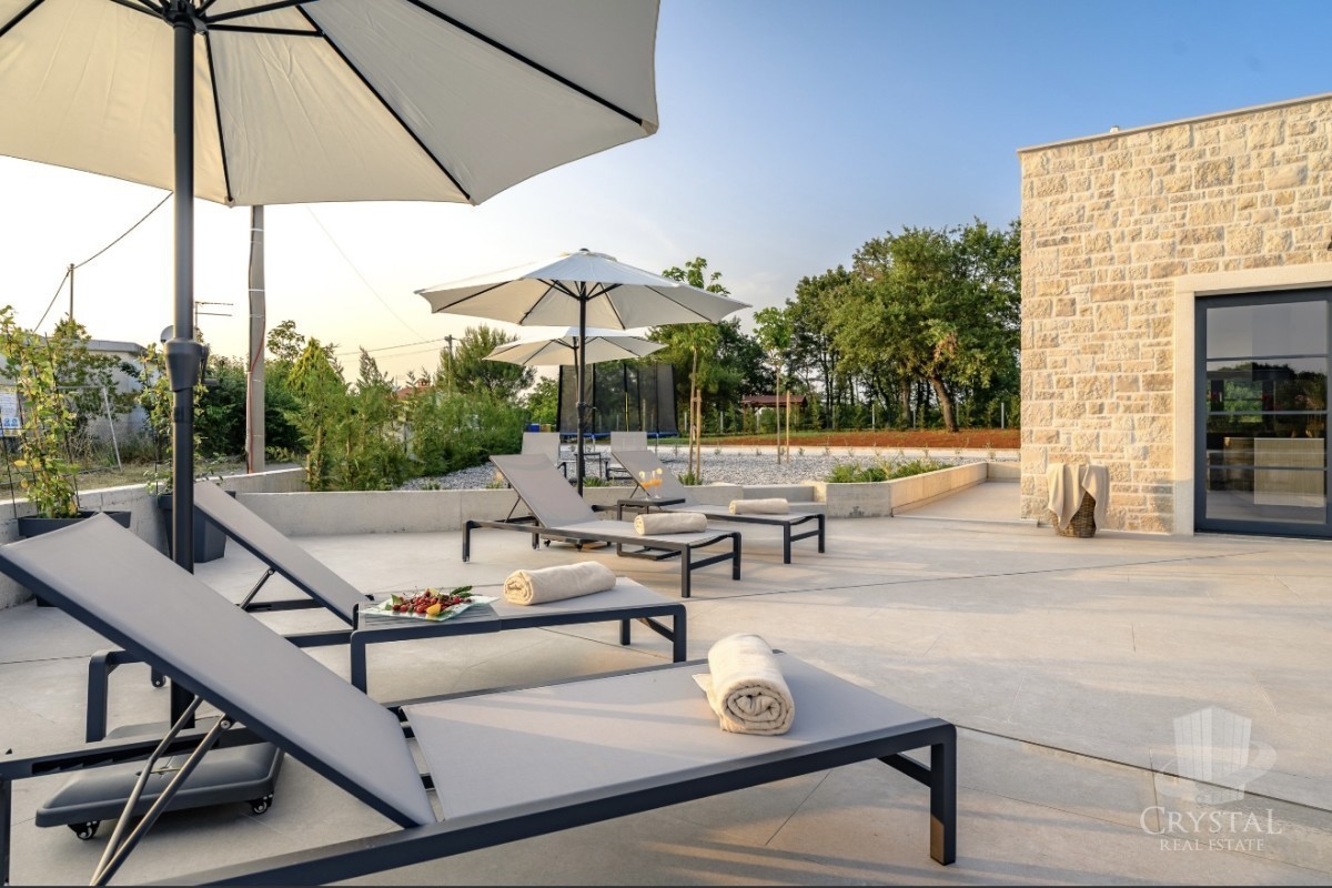 Razkošna oaza miru – Villa Madora