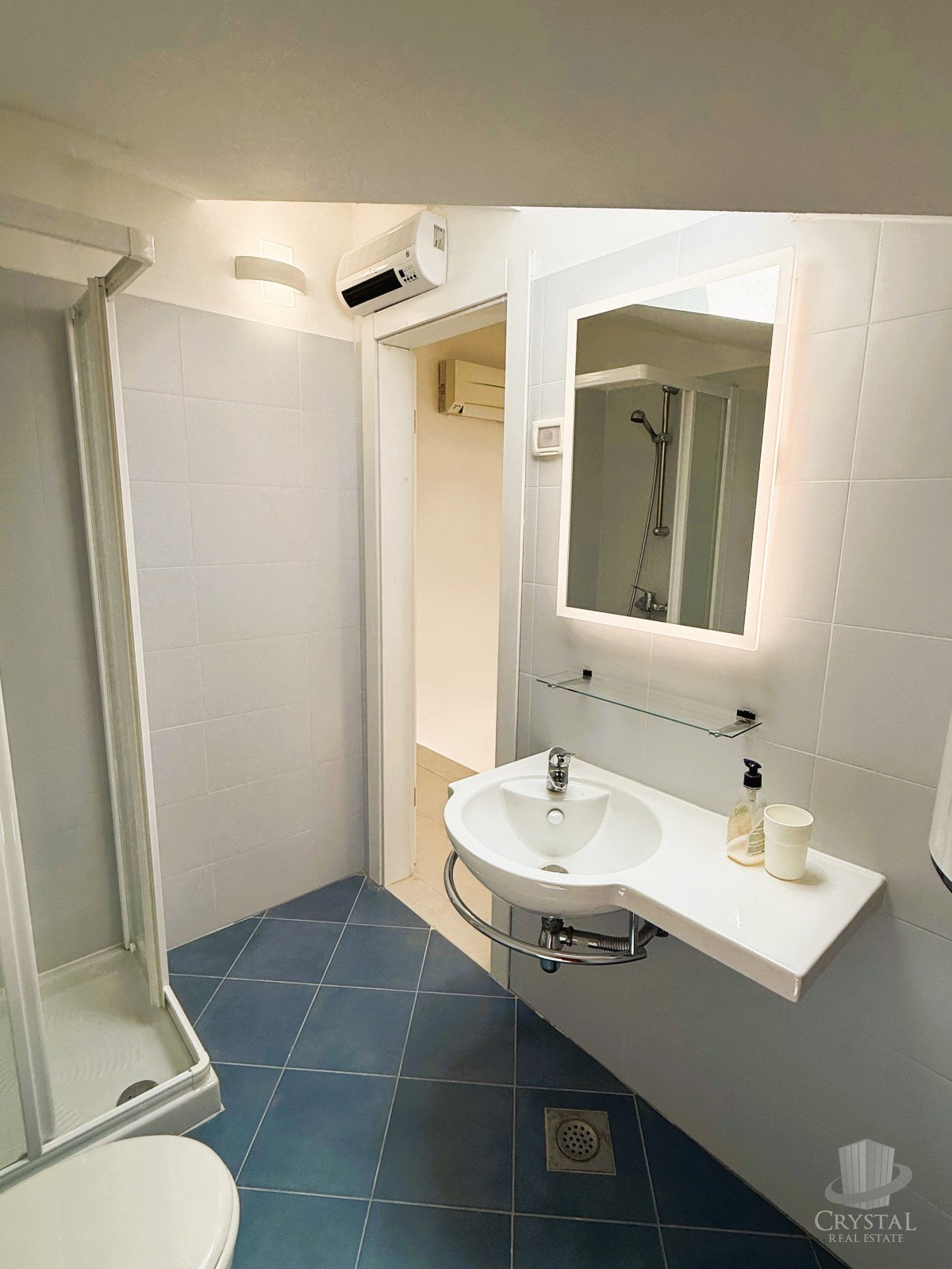 Apartma v Novigradu s pogledom na morje