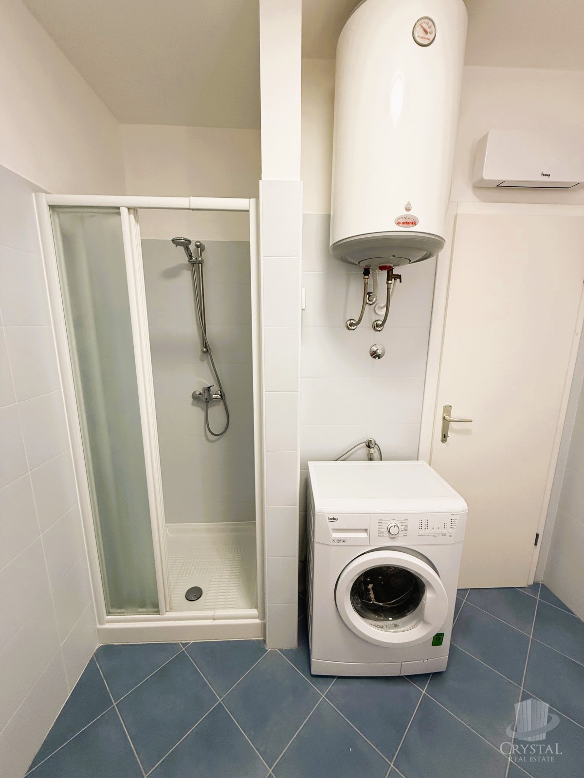 Apartma v Novigradu s pogledom na morje