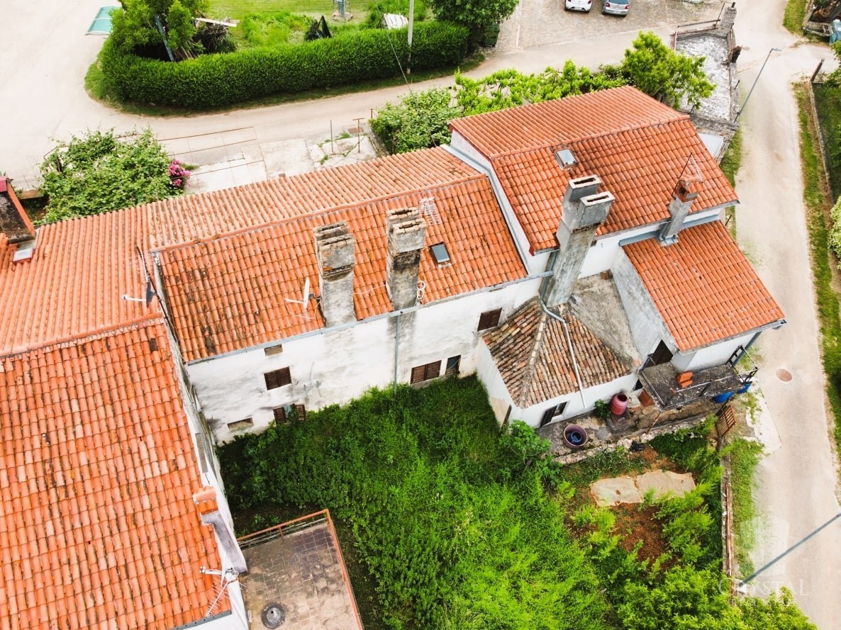 Priložnost za prenovo hiše