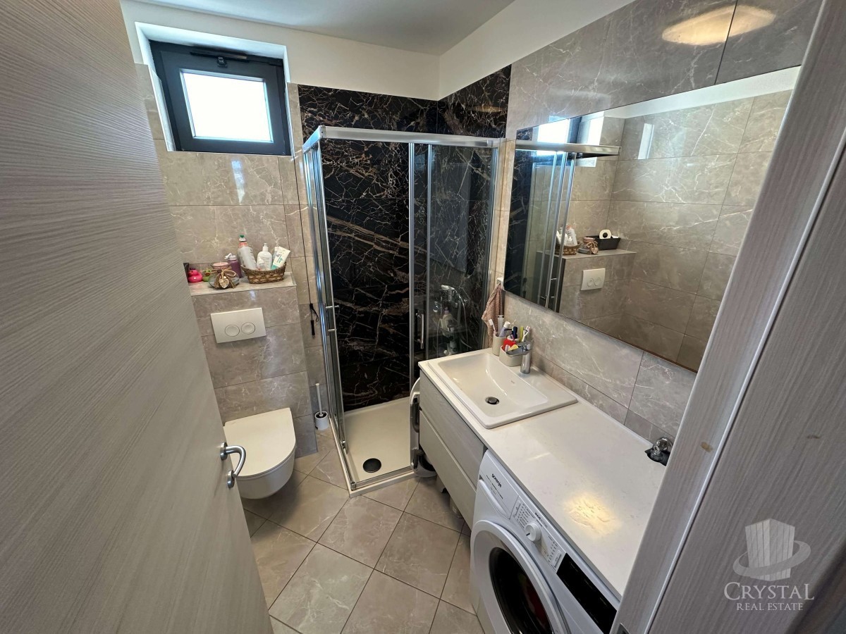 Apartma na odlični lokaciji v Novigradu