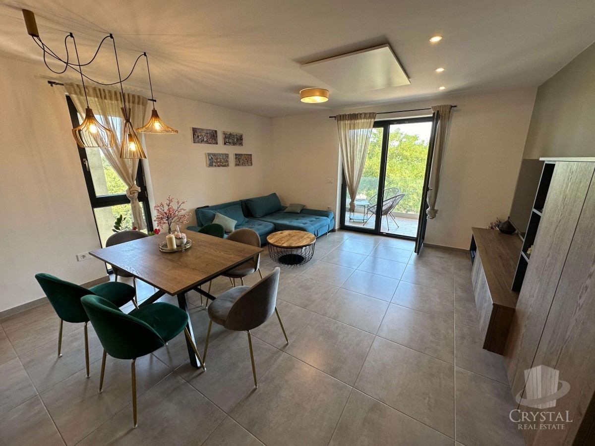 Apartma na odlični lokaciji v Novigradu