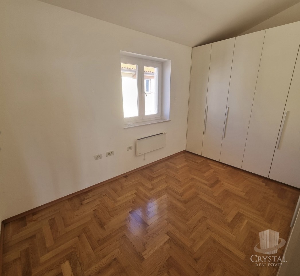 Apartma v Novigradu s pogledom na morje