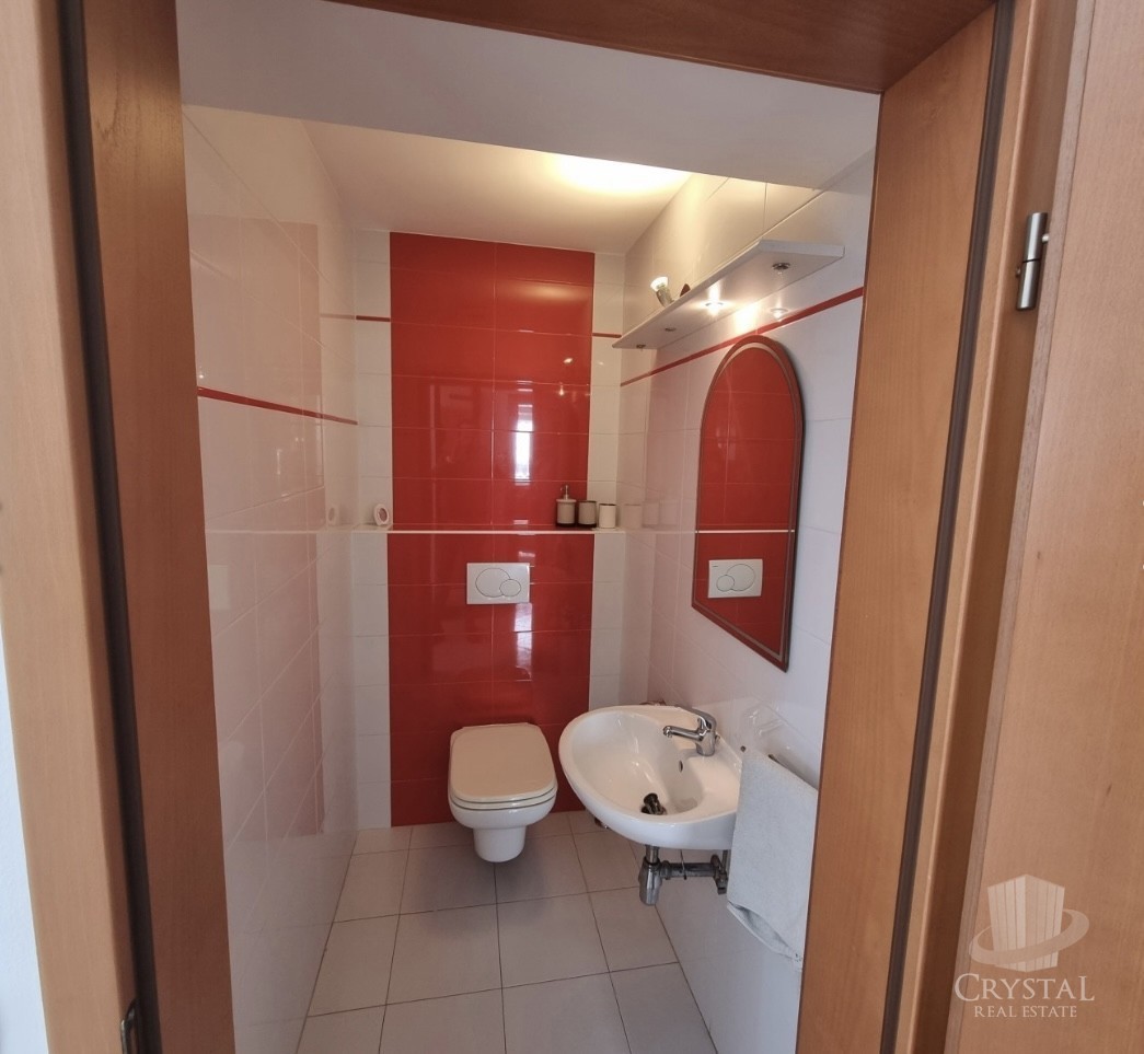 Apartma v Novigradu s pogledom na morje