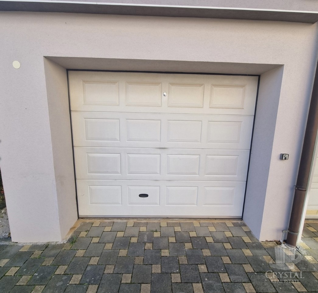 Apartma v Novigradu s pogledom na morje