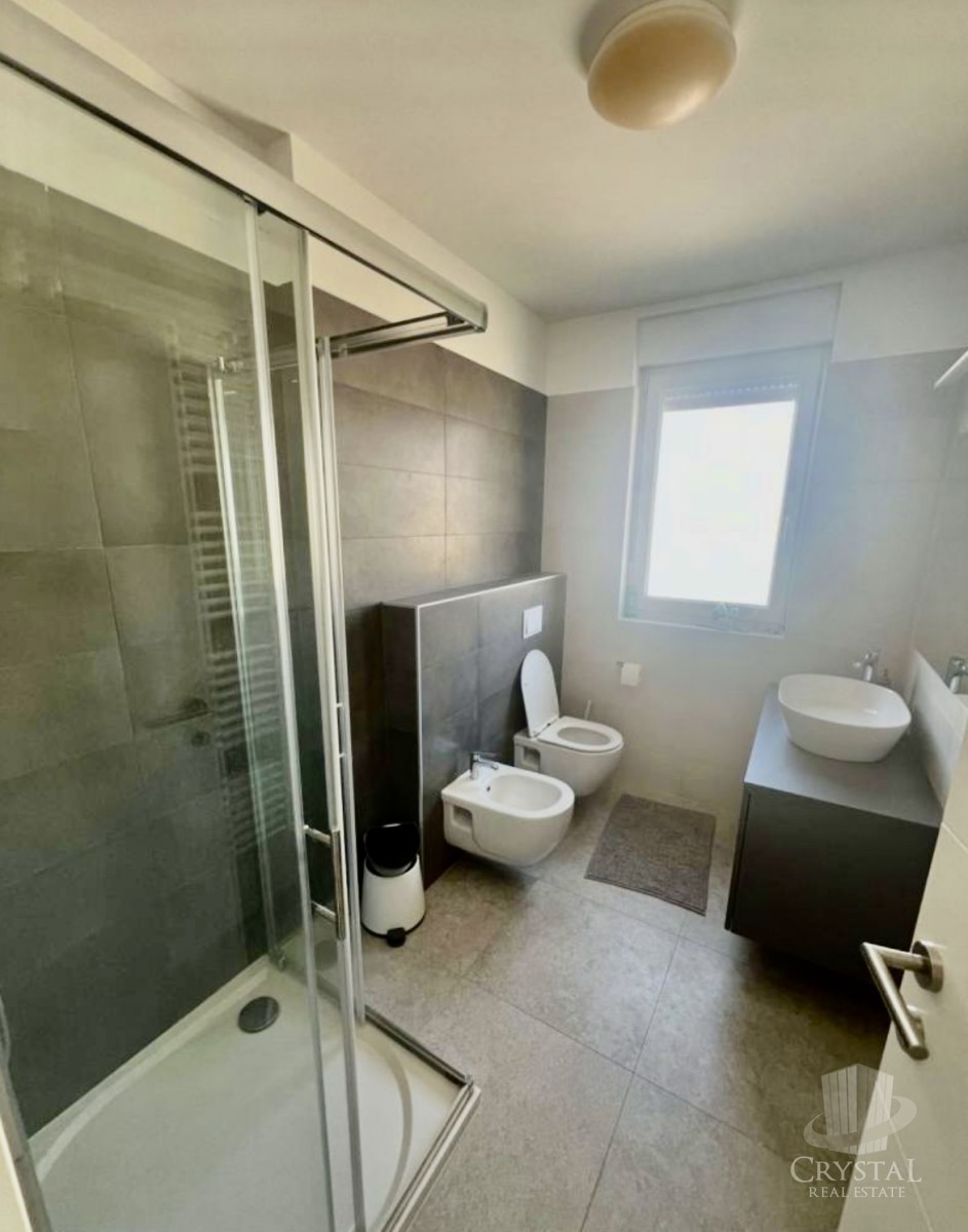 Apartma v Novigradu s pogledom na morje in naravo