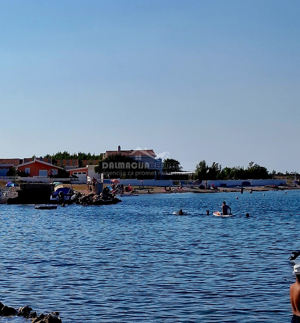 Zadar, Vir, gradbeno zemljišče drugi red do morja