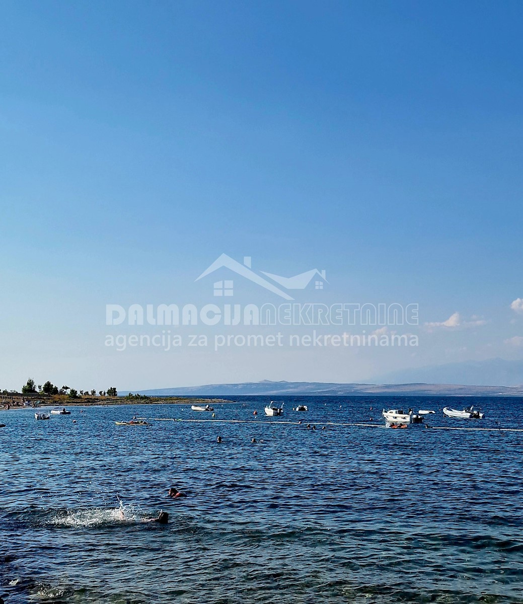 Zadar, Vir, gradbeno zemljišče drugi red do morja