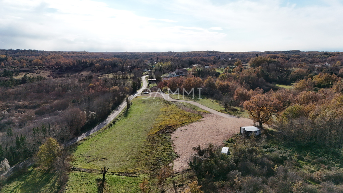 OSREDNJA ISTRA - Večja gradbena zemljišča za investitorje