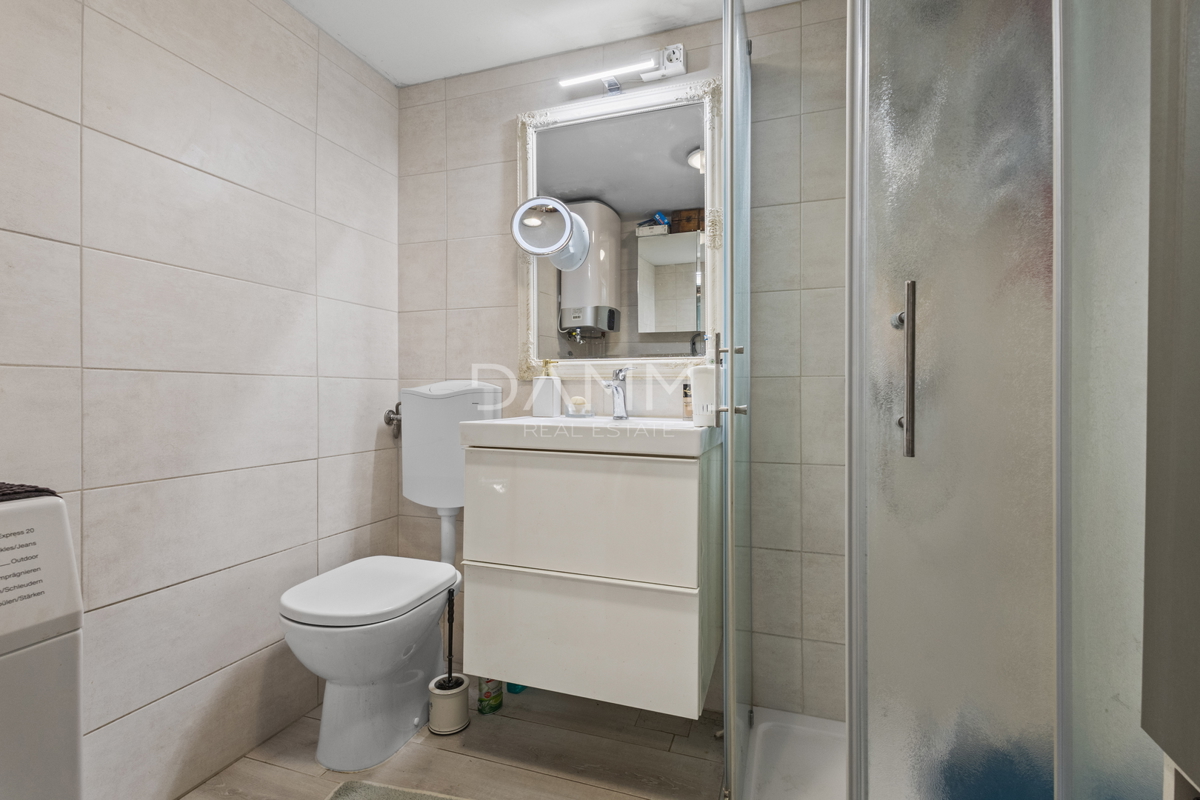 ISTRA, PULA - Stanovanje z urejeno dokumentacijo na odlični lokaciji