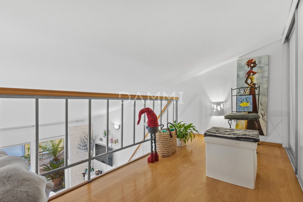 ISTRA, PULA - Stanovanje z urejeno dokumentacijo na odlični lokaciji