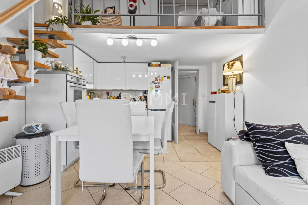 ISTRA, PULA - Stanovanje z urejeno dokumentacijo na odlični lokaciji