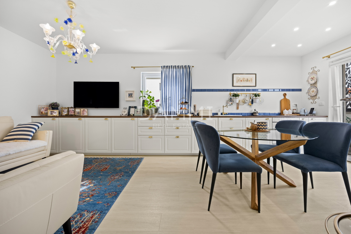 Istra, Medulin - luksuzno dvosobno stanovanje z vrtom, novogradnja